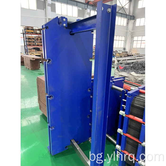 Топлообменник с въздушно охлаждане